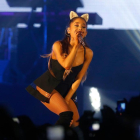 La cantante estadounidense Ariana Grande durante un concierto de su gira Honeymoon, en Jakarta (Indonesia), en agosto del 2015.