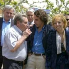 Aznar pasea por Calatayud con la candidata Mercedes Sarrate