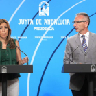 La consejera andaluza Susana Díaz y el portavoz del Gobierno, Miguel Ángel Vázquez.