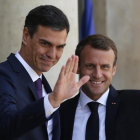 El presidente Pedro Sánchez recibido por su homólogo francés, Emmanuel Macron