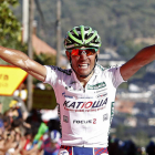 Purito celebra su llegada en primera posición a la meta de la octava etapa de la Vuelta.