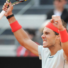 Nadal celebra el pase a la final tras arrollar a Berdych.
