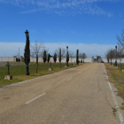 Imagen de la entrada del cementerio de Laguna, junto al que se construirá el velatorio. MEDINA