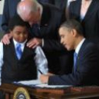 Obama firma la Ley de Sanidad