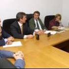 Jesús García Prieto se reunió en la mañana de ayer con el alcalde de Toreno, Pedro Muñoz