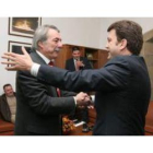 Canedo y Riesco, en una foto histórica, tras firmar en el 2008 el convenio conjunto para desarrollar