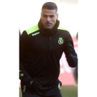 Aridane anotó los dos goles frente al Pontevedra. FERNANDO OTERO
