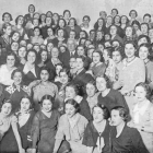 El presidente Niceto Alcalá Zamopra con las mujeres que estudiaban en la Residencia de Señoritas en 1933