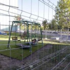 Una valla protege el jardín inaugurado el 18 de septiembre en el Musac y que ya ha sufrido algunos d
