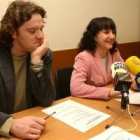 Carlos García Ruiz y Susana Téllez, ayer en la presentación de la nueva edición del taller teatral