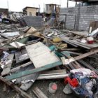El tifón ha dejado totalmente devastadas viviendas y calles de Manila.
