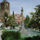 Panorámica de la plaza Mayor de Villademor de la Vega.