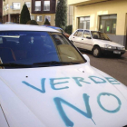 Una de las pintadas aparecidas el lunes señalando la vivienda de un miembro de Filón Verde.