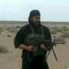 Al Zarqaui en mitad del desierto iraquí donde se grabó el vídeo