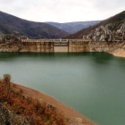 El embalse de los Barrios de Luna, del que se surten las comunidades del Órbigo, está al 47% de su capacidad. DL