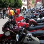 Las motos pusieron el colorido del fin de semana en Cistierna