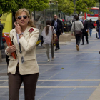 La infanta Cristina a su salida ayer del trabajo en la Caixa.
