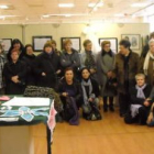 Las participantes del taller de igualdad, en la casa de cultura, con la alcaldesa de Villablino.