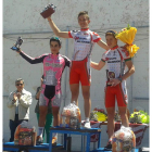 Pablo Benito y Borja (i) fueron primero y segundo en Palencia. Arriba Mario, vencedor en Cantabria y abajo el CC León que se lució en la Copa autonómica.