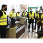 El consejero visitó las instalaciones de Ilunión que la Once tiene en Villa Adela. DL