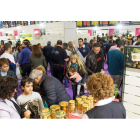 Cientos de personas visitan la feria cada día. F. OTERO PERANDONES