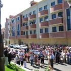 Salutación poética ante la Cruz de Santiago.