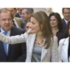 La Princesa de Asturias, Letizia Ortiz, conversa con el presidente de la Junta, Juan Vicente Herrera