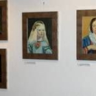 Algunos de los cuadros de la exposición de Pelayo en Pinilla