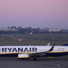 Un avión de Ryanair, modelo Boieng 737 como el incautado en el aeropuerto de Burdeos.