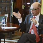El ministro Montoro advierte con la posibilidad de sanciones a quienes tributen en la Agencia Tributaria Catalana.