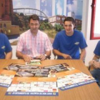 El alcalde junto varios miembros del Club Destaye, ayer durante la rueda de prensa.