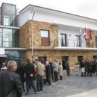Imagen exterior del Ayuntamiento de Carracedelo.