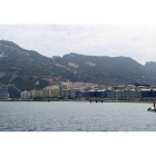 Vista de la bahía de Algeciras, con el peñón de Gibraltar al fondo.