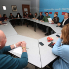 La sede del PSOE en Ponferrada acogió la reunión del Gabinete Parlamentario socialista. l. de la mata