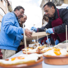 La feria que «cada año gana en proyección y se va consolidando», como explican los responsables, abrirá hoy de 18.00 a 22.00 horas, mañana de 10.00 a 14.30 y el mismo horario de tarde y el domingo cerrará por la mañana a las 15.00 horas y por la tarde a l