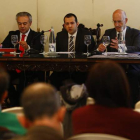 Los participantes en la charla y debate organizado ayer por el Instituto de Empresa.