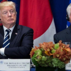 Trump (izquierda) y Tillerson escuchan a una delegación extranjera, en el marco de la Asamblea General de la ONU, el 21 de septiembre, en Nueva York.