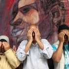 La familia, que no quiere revelar su identidad, está refugiada en León