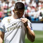 Jovic, el día de su presentación con el Real Madrid. J. CARLOS HIDALGO