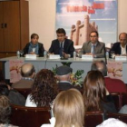 Inauguración de la Semana del Mayor, ayer en la casa de cultura de Valencia de Don Juan.