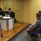 Los dos jóvenes acusados por el maltrato a lechones en Almería.