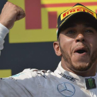 Hamilton ayer exultante tras ponerse líder del Mundial. ZSOLT