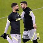 Felipe y Suárez, durante el entrenamiento de ayer. ROBERT GHEMENT