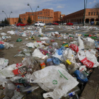 Los botellones suelen iniciar a los jóvenes en el alcohol, grave problema de drogodependencia. RAMIRO