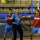 Los jugadores del Ademar en el entrenamiento de ayer.