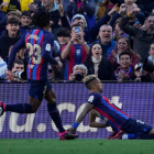 El delantero brasileño del Barcelona Raphinha celebra el gol que a la postre supuso el triunfo de los de Xavi Hernández. ALEJANDRO GARCIA