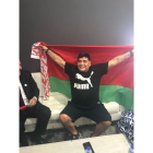 Maradona, con una bandera bielorrusa