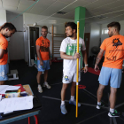 El Atlético Astorga dio ayer la salida a la pretemporada con las habituales pruebas físicas a los jugadores en las instalaciones de La Eragudina. JESÚS