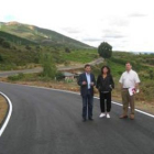 Jaime González visitó la carretera con el alcalde.
