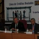 José Luis Sesé, José Luis González Vallvé y Julio Vallés durante la presentación de Fonade 2002
